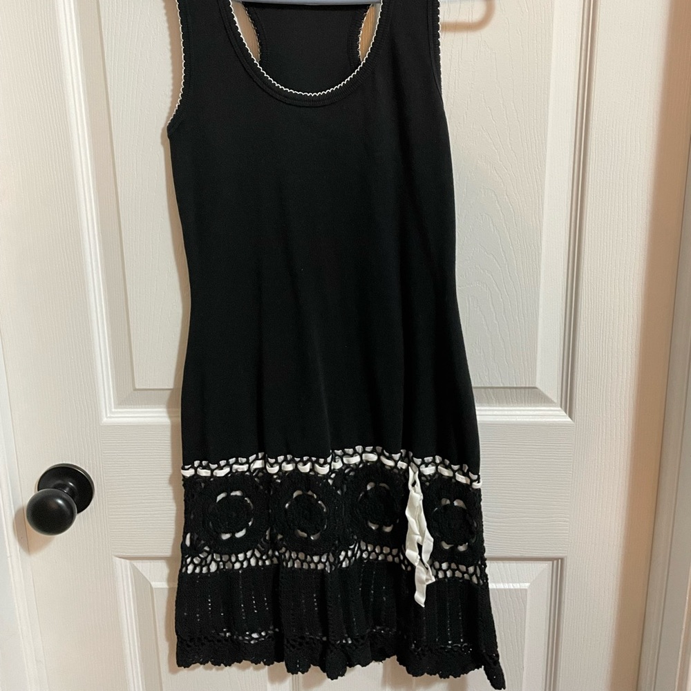 Moda International Dress Size Small